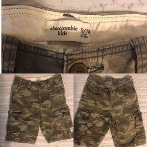 Boys Abercrombie Shorts- Size 13/14